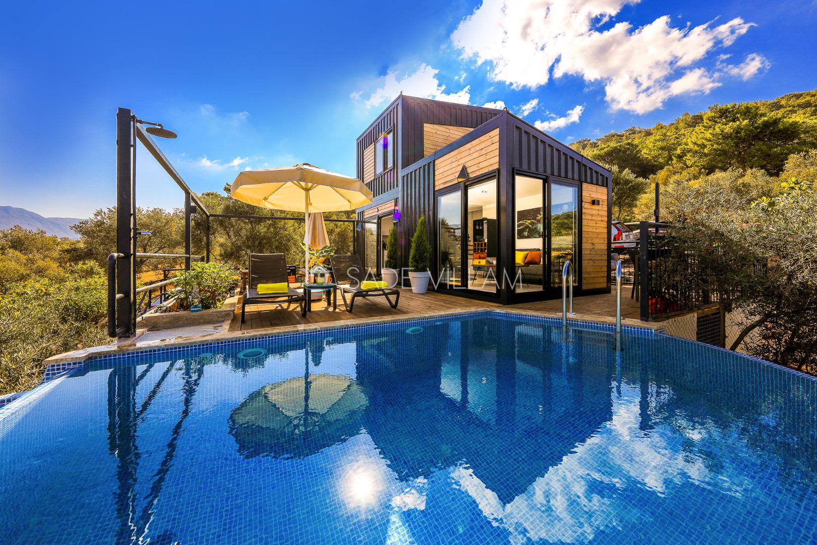 Villa Lemon Tiny