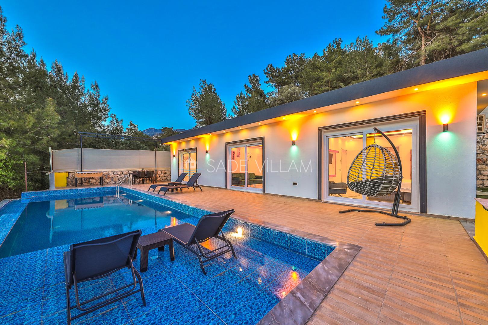 Villa Life 1