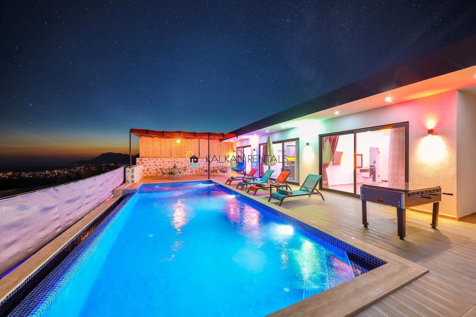 Villa Antik 2