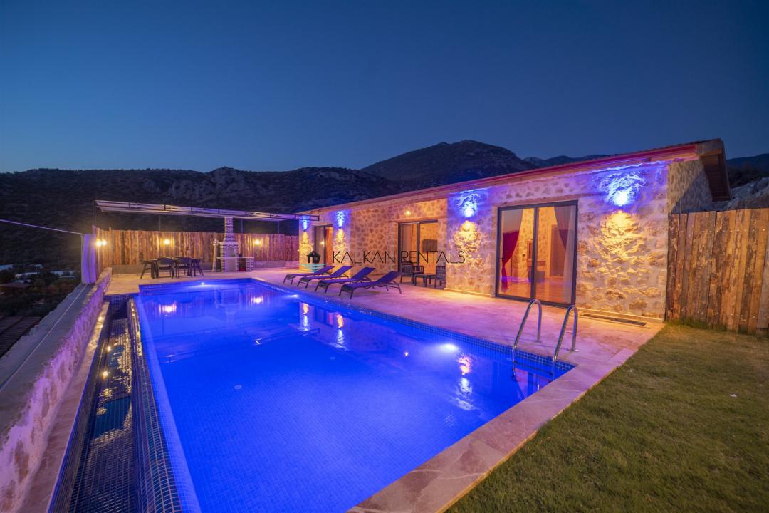 Villa Sunrise Deluxe