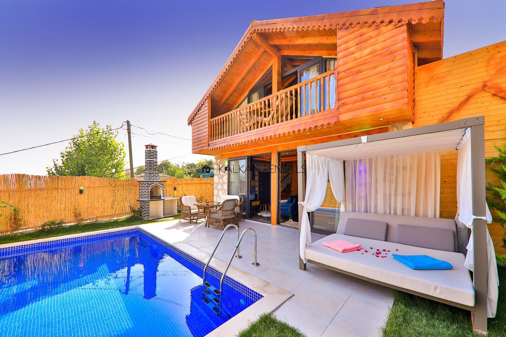 Villa Luna Duo