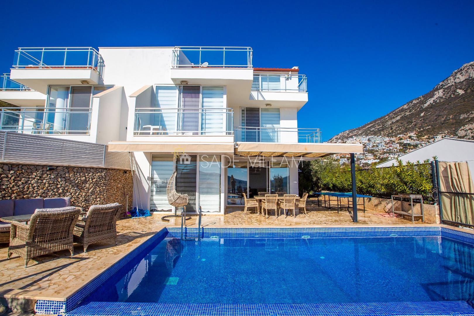 Villa Royal 2