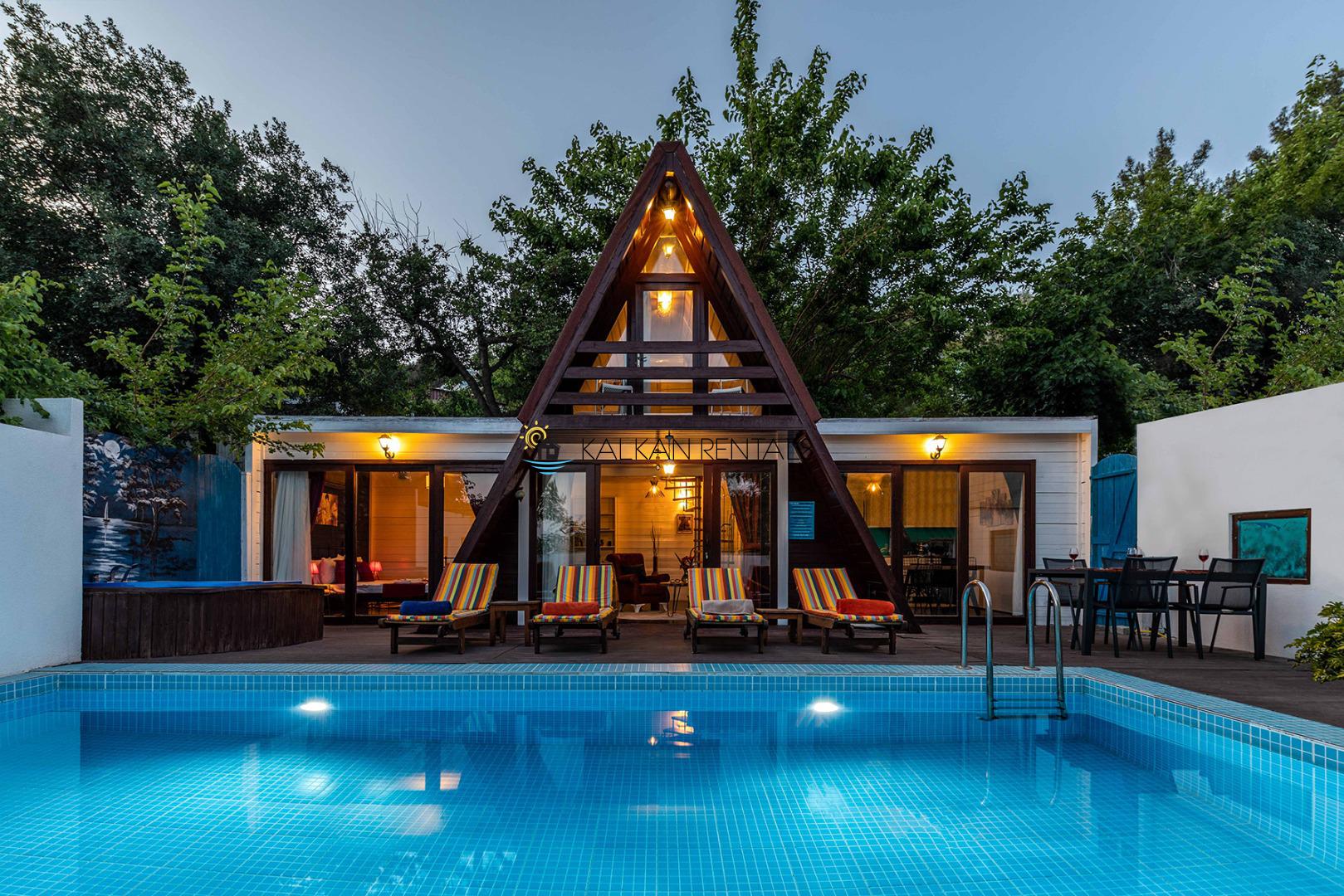 Villa Sultan 1, Conservative Villa For Rent